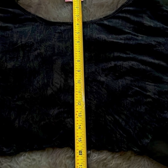 Pretty Silky & Off Shoulder Sheer Blouse Sz S - Picture 13 of 15